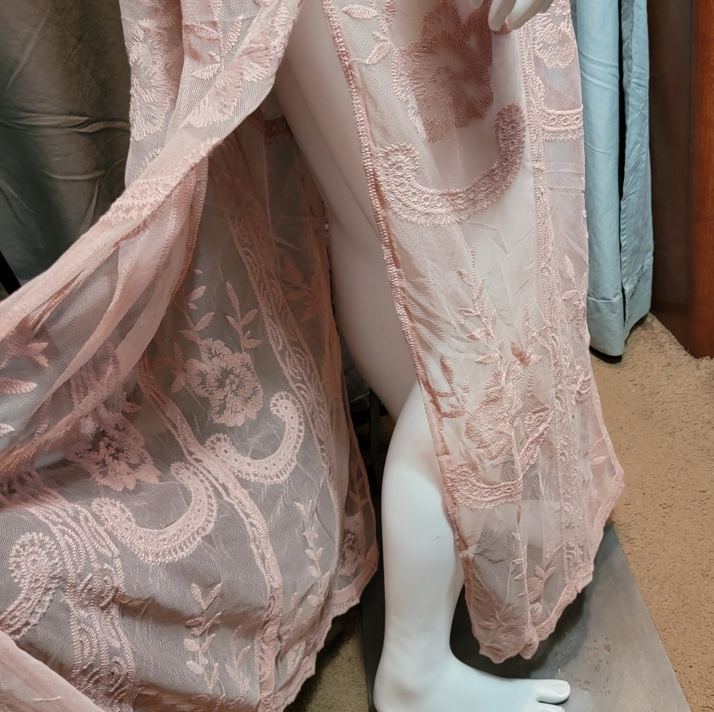 Honey Punch Blush Romper - Picture 9 of 14